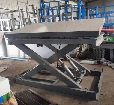 剪叉式升降機2（剪叉式升降機操作規(guī)程）