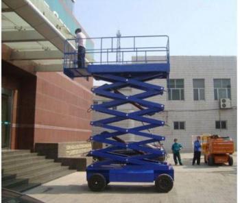 移動(dòng)式升降機(jī)10（移動(dòng)式升降機(jī)的結(jié)構(gòu)和原理）