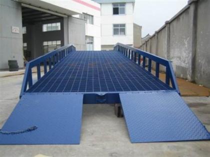 登車橋10（登車橋10噸）