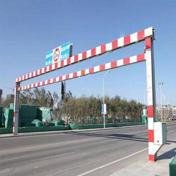 限高桿（架）2（限高桿規(guī)定是多少米）